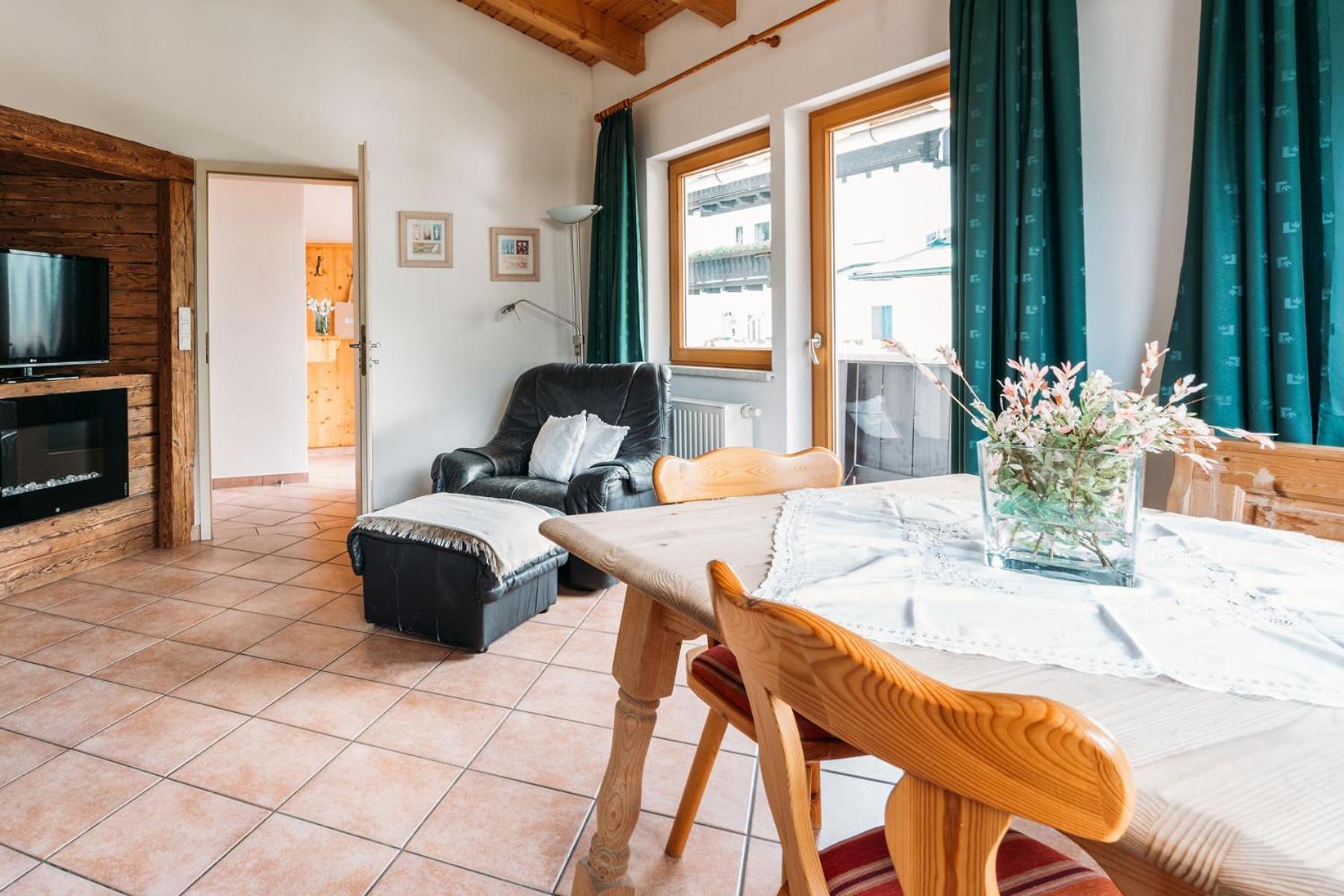Ferienwohnungen Badbruckerweg- Bad Gastein Bagian luar foto