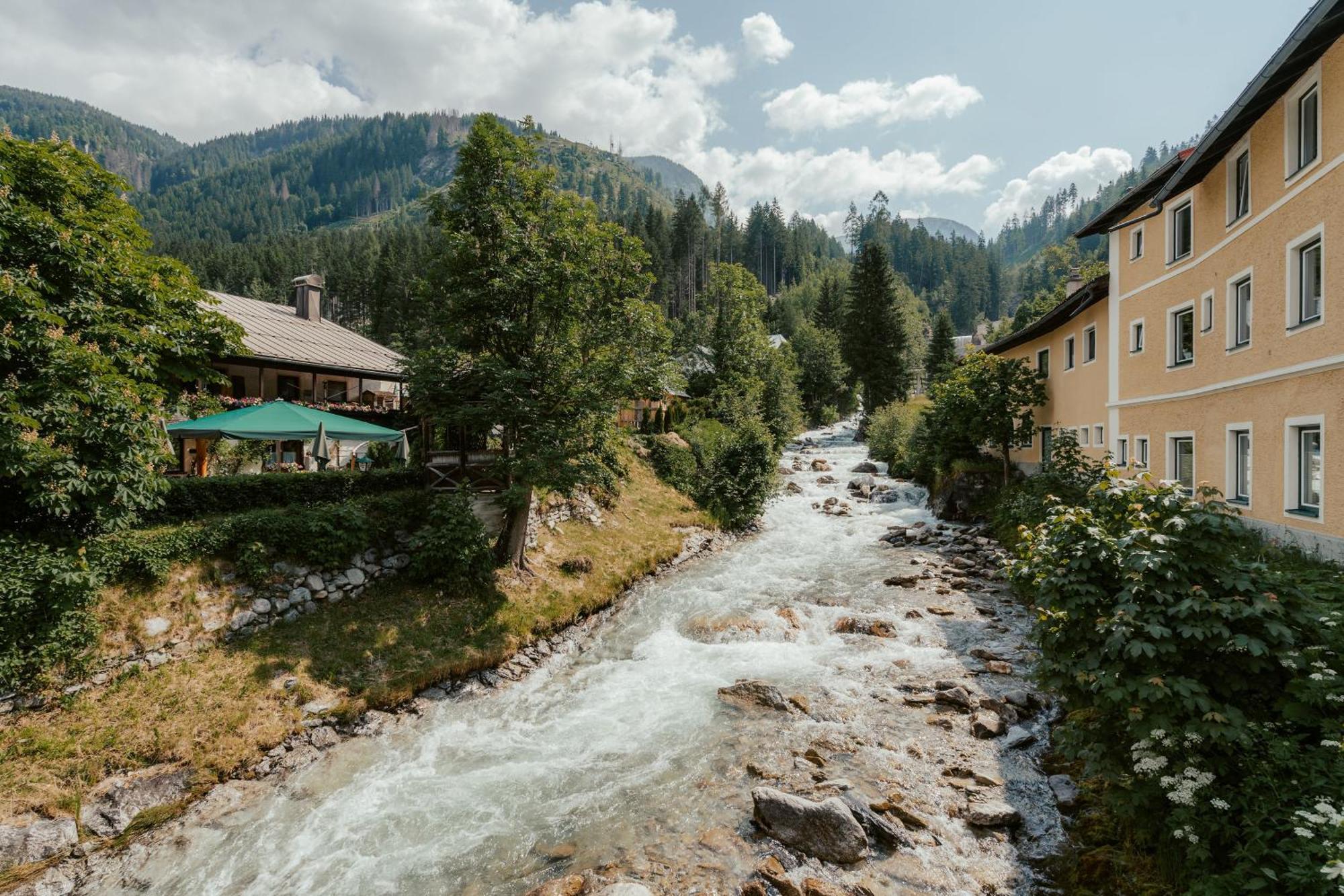 Ferienwohnungen Badbruckerweg- Bad Gastein Bagian luar foto