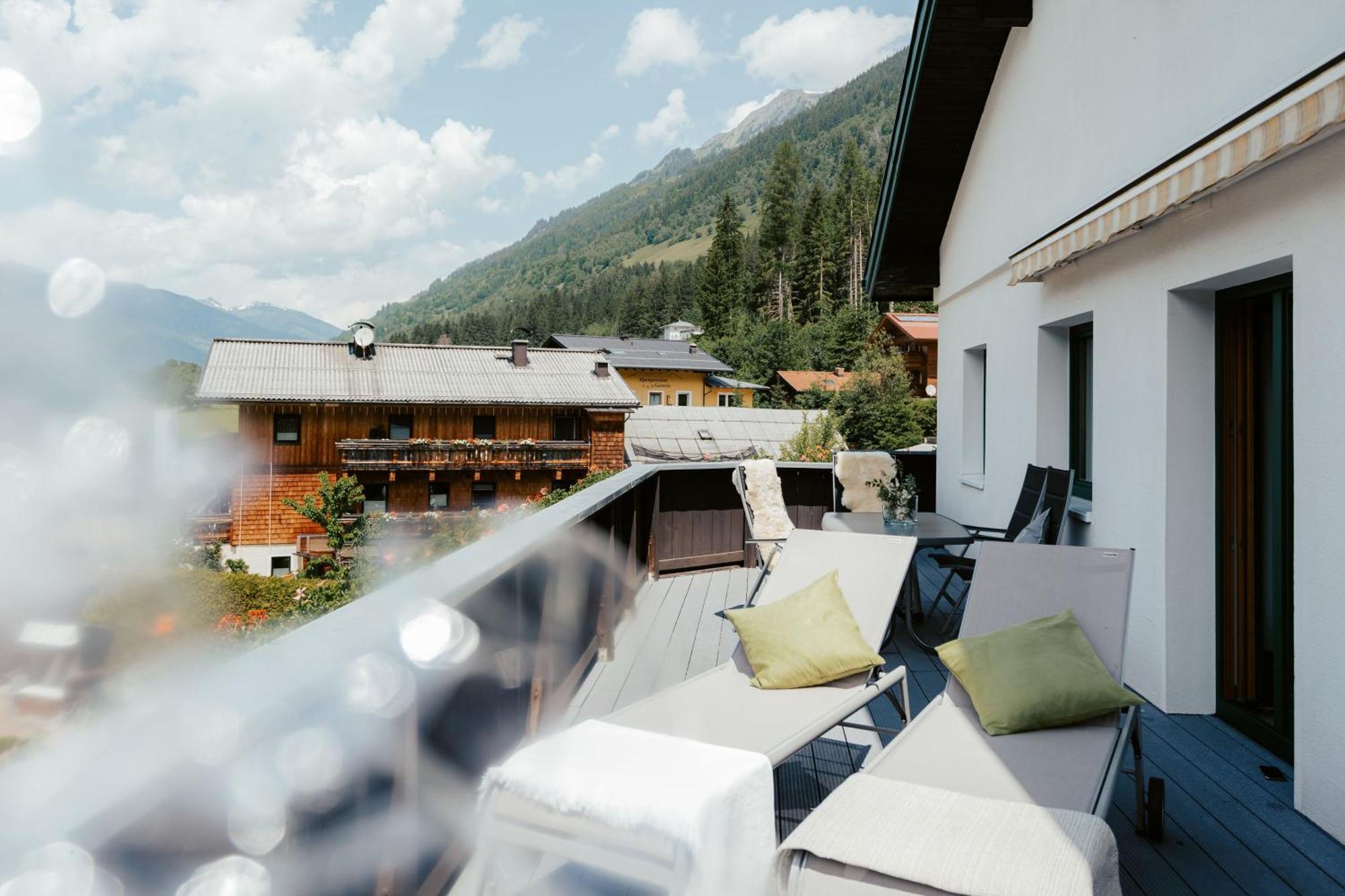 Ferienwohnungen Badbruckerweg- Bad Gastein Bagian luar foto