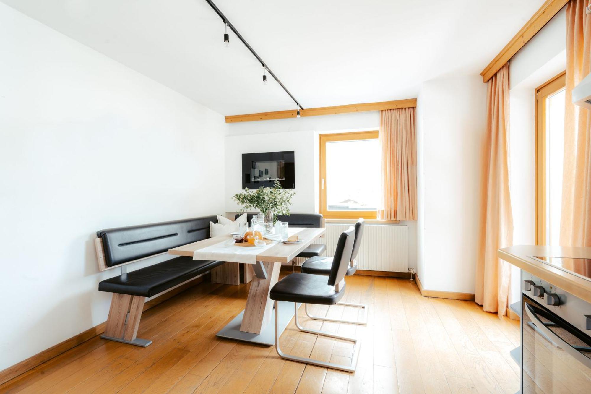 Ferienwohnungen Badbruckerweg- Bad Gastein Bagian luar foto