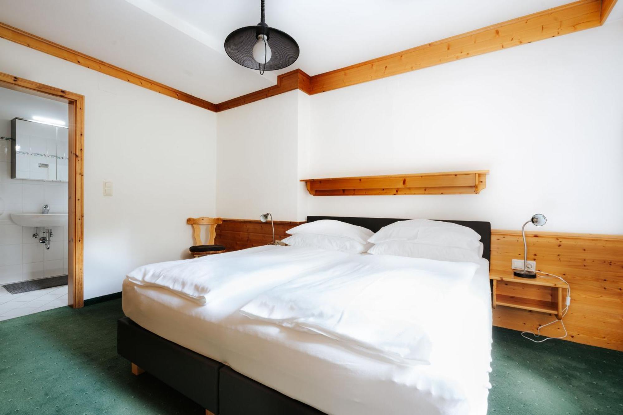 Ferienwohnungen Badbruckerweg- Bad Gastein Bagian luar foto