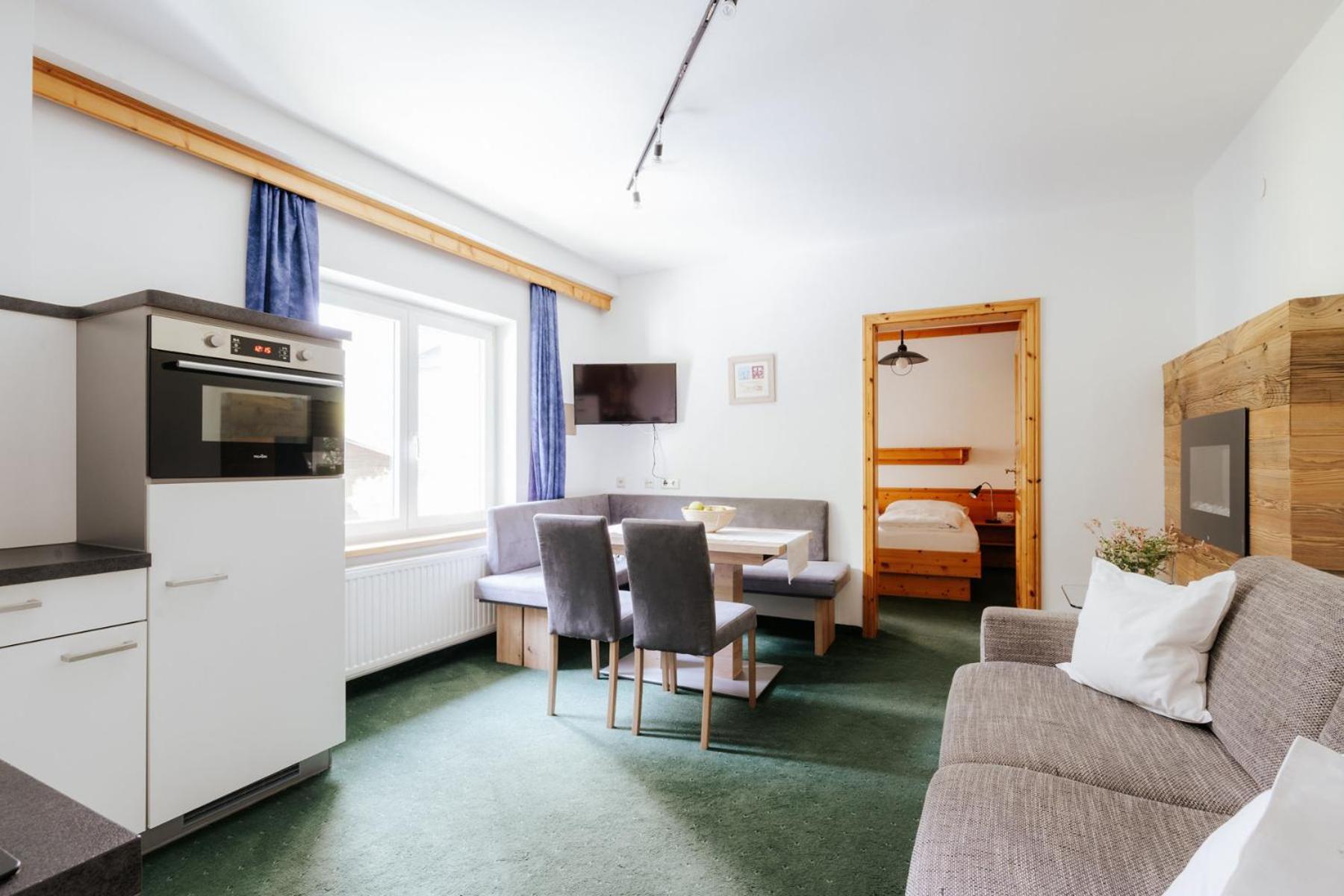 Ferienwohnungen Badbruckerweg- Bad Gastein Bagian luar foto